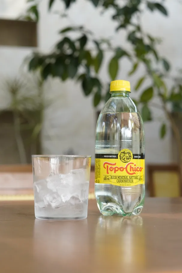 Agua mineral Topo Chico