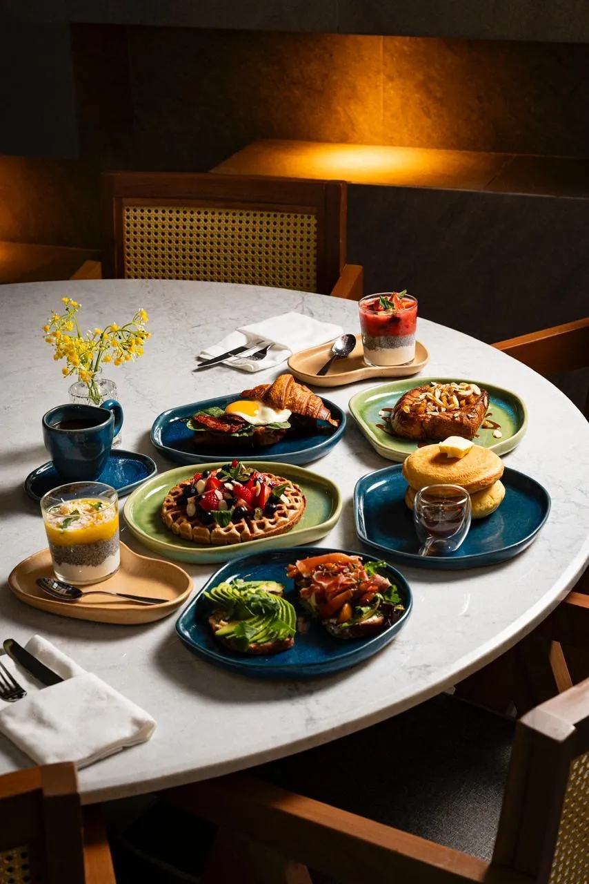 Plato principal insignia